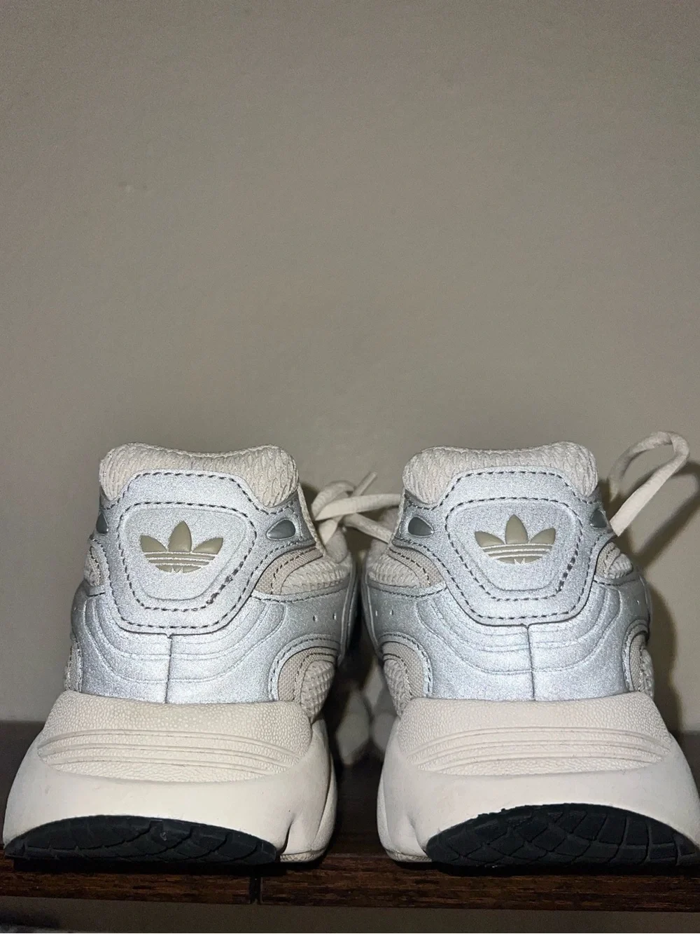 ADIDAS OZMILLEN Sneakers W8